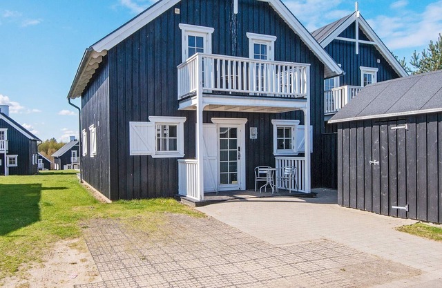 Geräumiges Ferienhaus mit privatem Pool in Jütland