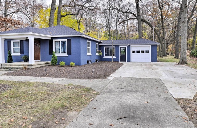 Charming Holland Abode, 4 Mi to Lake Macatawa