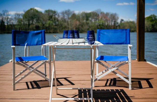 Charming Home, Main Lake, Great Views, Sunsets, Lake Gaston
