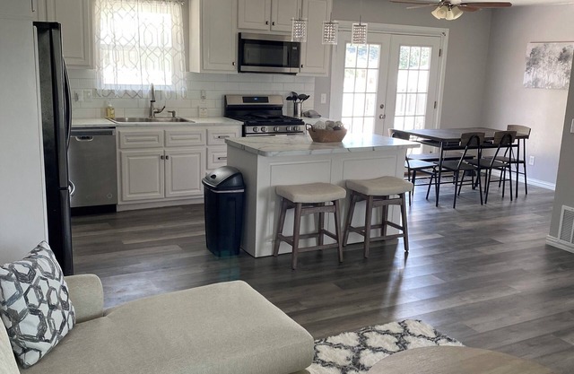 Charming Home Near Sheppard AirForce Base and Casino