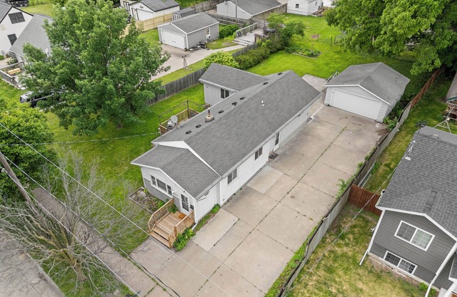Charming home near ISF and DT DSM!