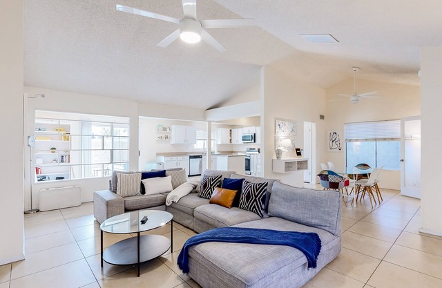 Charming home near walking paths with a work desk, grill, & patio - dog-friendly
