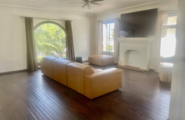 Charming House by Averill Park, Palos Verdes, Beach, Highway Quiet Neighborhood