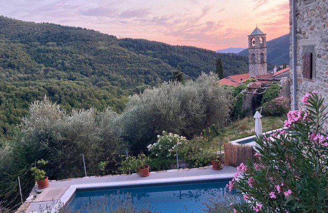 Toskana, authentisches Haus Natursteine - privater Pool - 4/6 Personen