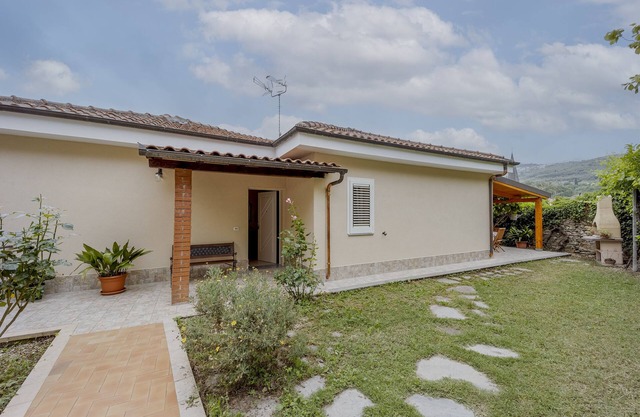 Charmantes Haus in einem Dorf 15 Minuten von der Ligurischen Meer
