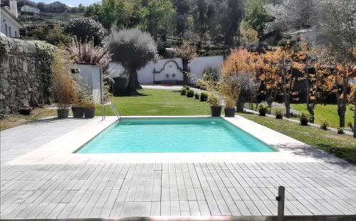 Charming House in Covelas with Pool and Mountain View