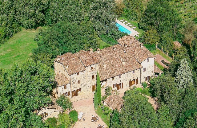 Ferienhaus in Montecastelli mit Garten