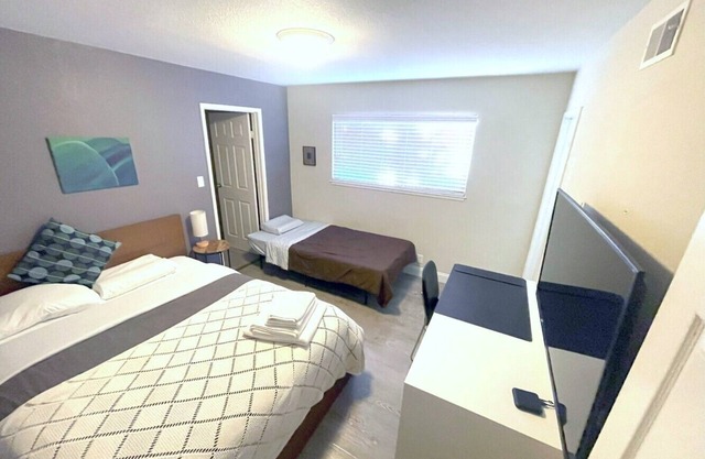 Charming house Master BR in Silicon Valley Fremont with WiFi and AC 整潔安靜主臥