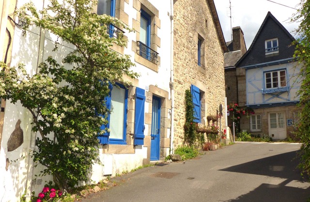 Charming house on the quays of St Goustan