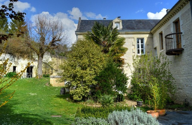 Charmantes Haus mit privatem Garten, Kamin und WLAN