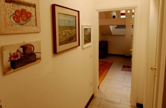 Charming studio apartment in villa near village center