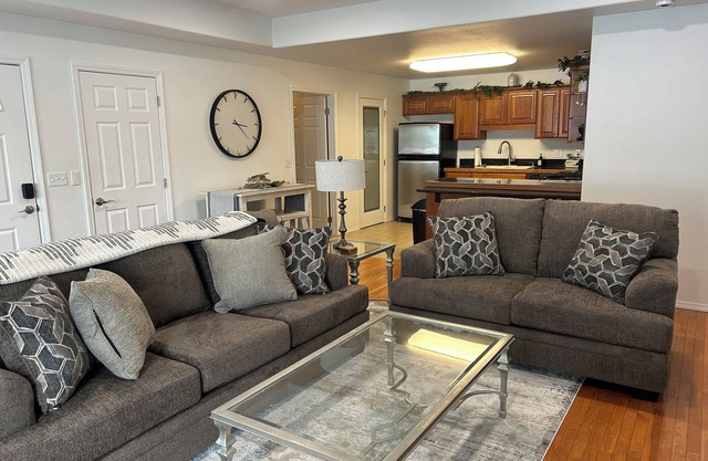 Charming Lewiston, Idaho Get-Away! Wifi, King Bed, Pet Friendly