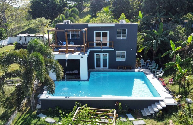 Charming Loft house in fabulous Cabo Rojo with WiFi, AC