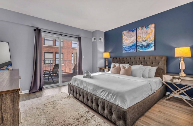 Charming loft in lovely DT Cleveland - Free parking - Balcony - Gym
