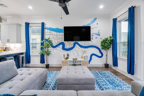 Charming Mid-city Home W Fire Pit