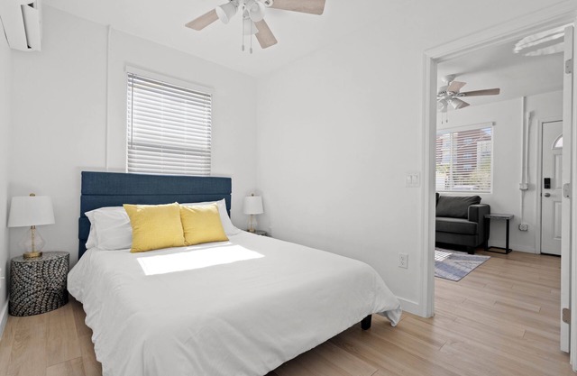 Charming Modern Tiny House in the heart of Tempe