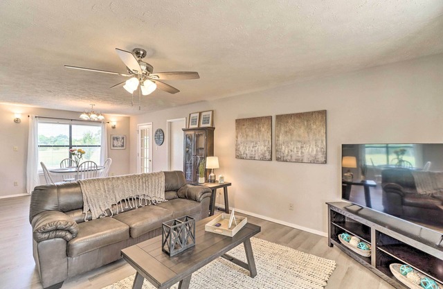 Charming Mountain Home Getaway w/ Gas Grill!