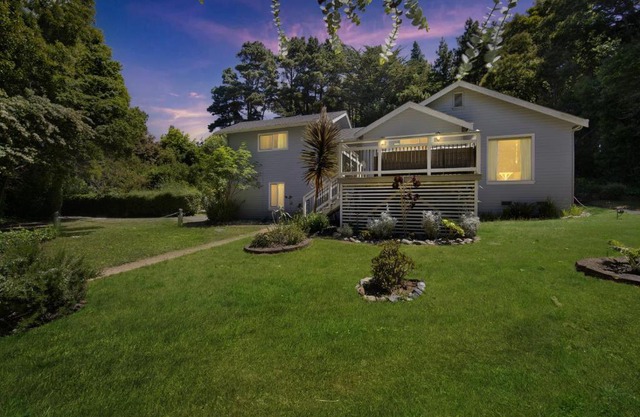 Charming Pet Friendly Coastal Getaway home