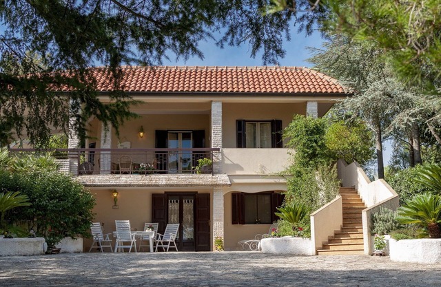 Villa mit privatem Pool in Monopoli für 8 Personen