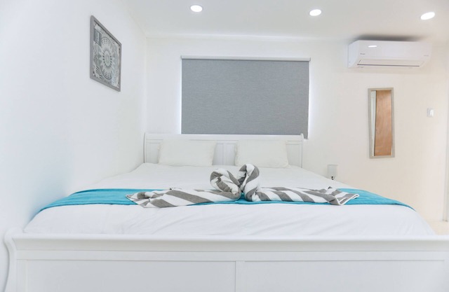 Charming Retreat at Lelia