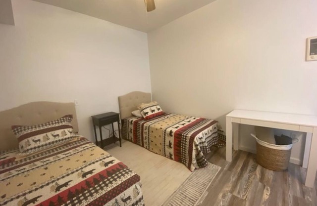Charming Room 7 in the St. Maries Inn