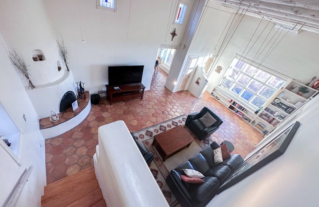 Charming Santa Fe Adobe Home 2 BR w/Elevated Views