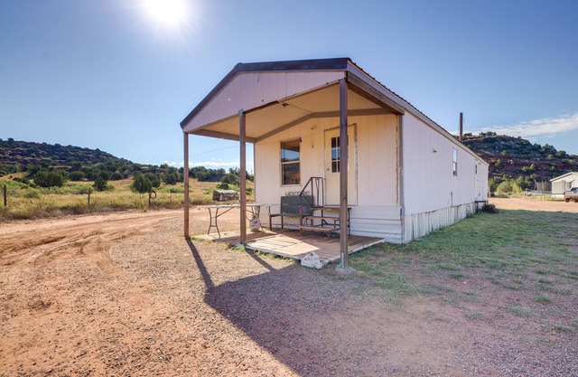 Santa Rosa Home mit Mtn View & WiFi - In der Nähe des Blue Hole