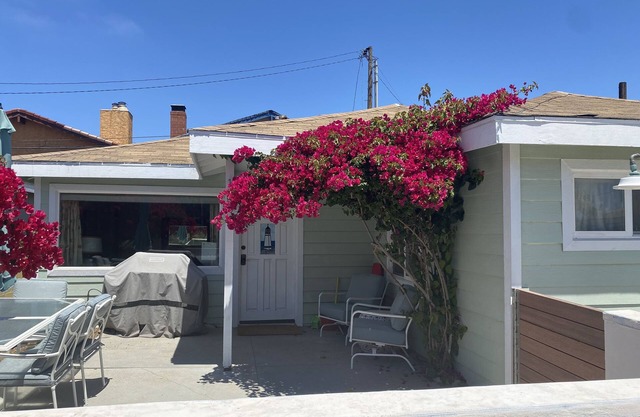 Charmantes Silverstrand Beach Cottage, nur wenige Schritte vom Sand entfernt!