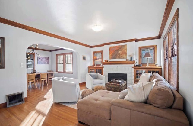 Charming South Hill home with private office