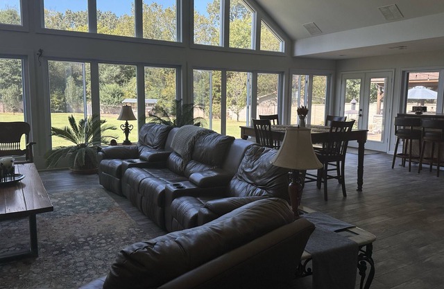 Charming & Spacious 4 Bdrm Oxford Home: Minutes from Ole Miss