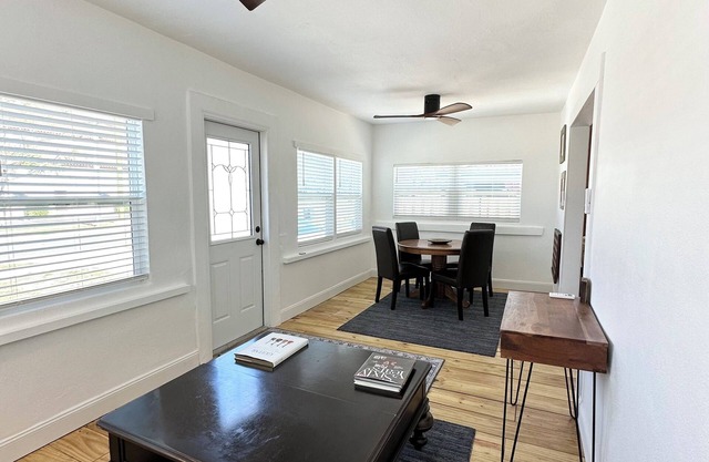 Charming spacious Cottage in Sebring