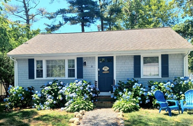 Charming 'Starfish Cottage' - zu Fuß zum Perch Pond, Great Bay & Boat Landing