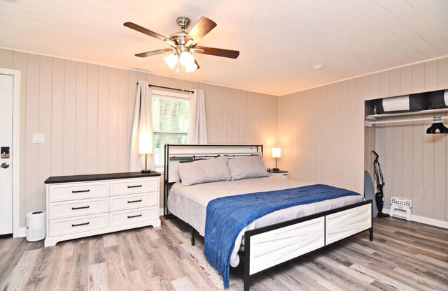Charming Studio Apartment Near Downtown and Disney