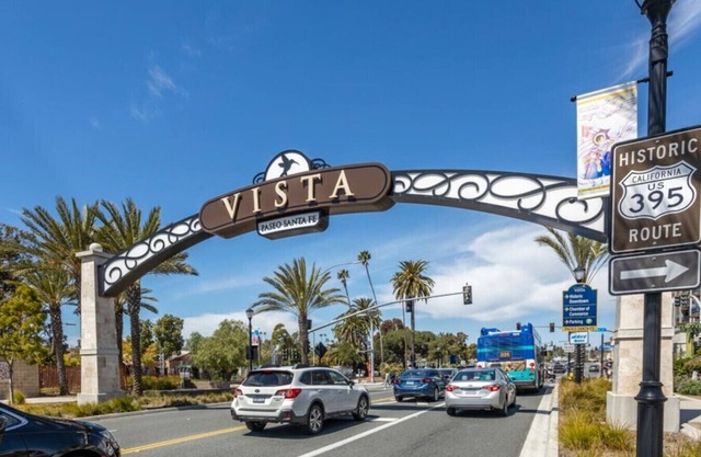 Charming Studio | Near Legoland & Carlsbad Beach