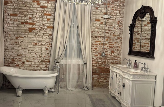 Charming studio with AC & WiFi in Historic District of Plaquemine
