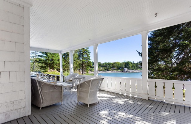 Charming summer cottage overlooking Gilpatrick Cove near Acadia National Park.