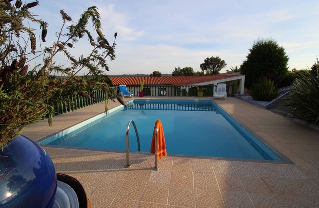 Charmantes Sommerresort für bis zu 20 Personen mit Pool in der Nähe der Serra da Estrela