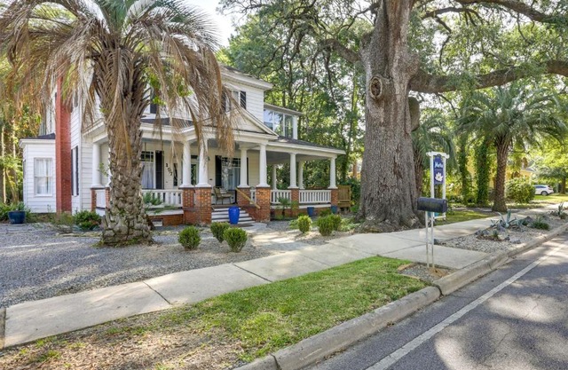 Charming Thomasville Getaway Walk to Downtown!