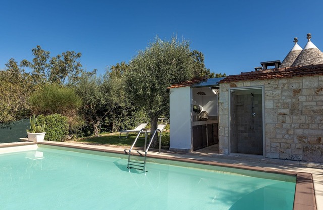 Charmantes Trulli mit Pool für 8 Personen in der Landschaft von Monopoli
