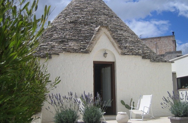 Schöne Trullo mit eigenem Garten in der Nähe des Stadtzentrums