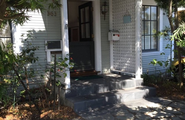 Charmantes Twin Lakes Beach Cottage