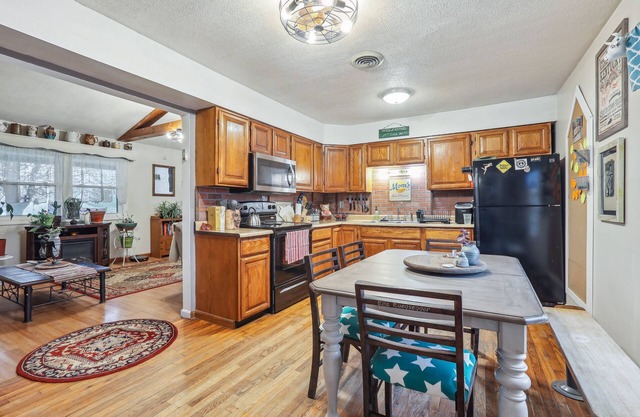 Charming Union Home w/ Backyard, Fire Pit!