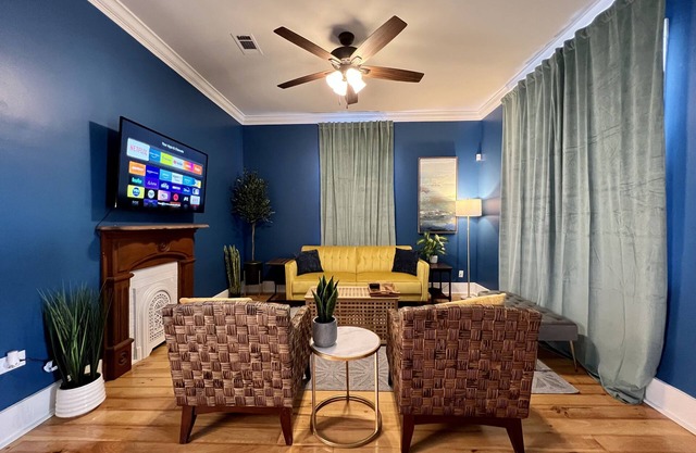 Charming, updated cottage in Downtown Baton Rouge