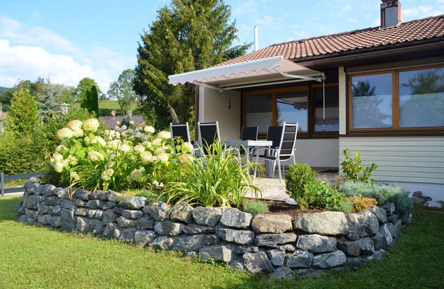 Charmantes Ferienhaus mit Allgäu-Panorama & Oberstaufen PLUS – für 6 Personen
