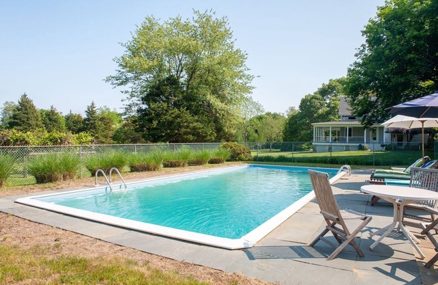 Charmantes viktorianisches Bauernhaus, Inground Pool