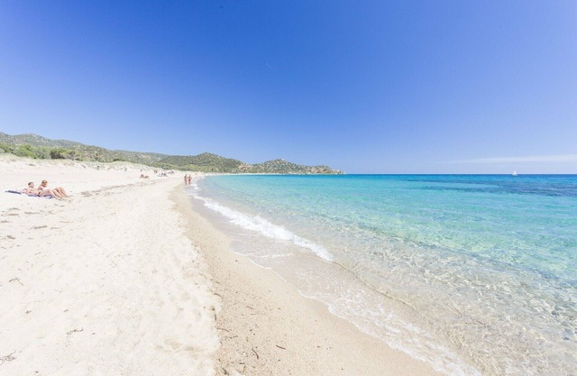 Charming villa 100 meters from the beach and an emerald sea.