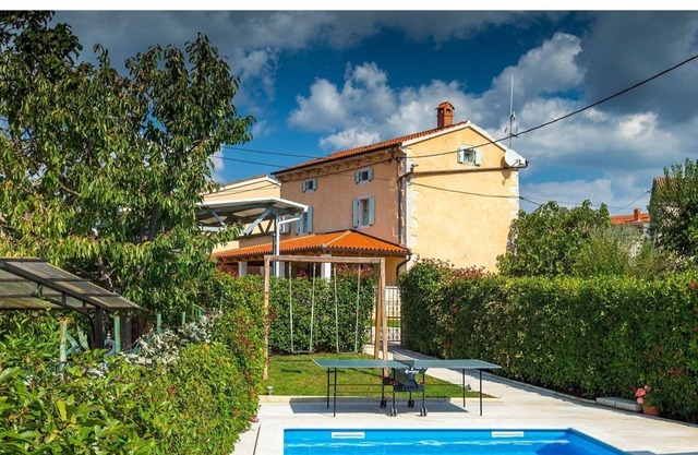 Charmante Villa nur 10 Autominuten vom Meer entfernt