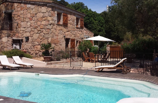Unabhängige Villa mit privatem beheiztem Pool Jacuzzi Palombaggia, Porto Vecchio
