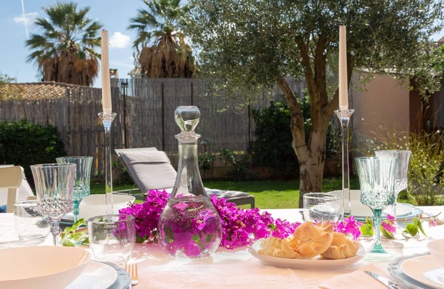 Villa mit Charme mit Garten in direkter Strandnähe