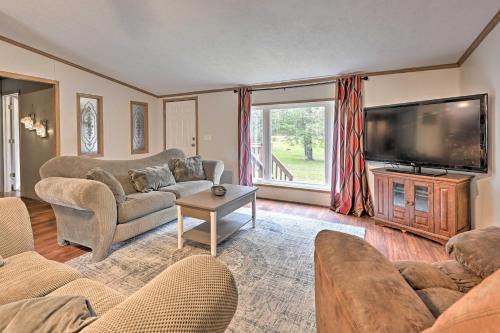 Charming White Lake Homestead with Fire Pit!